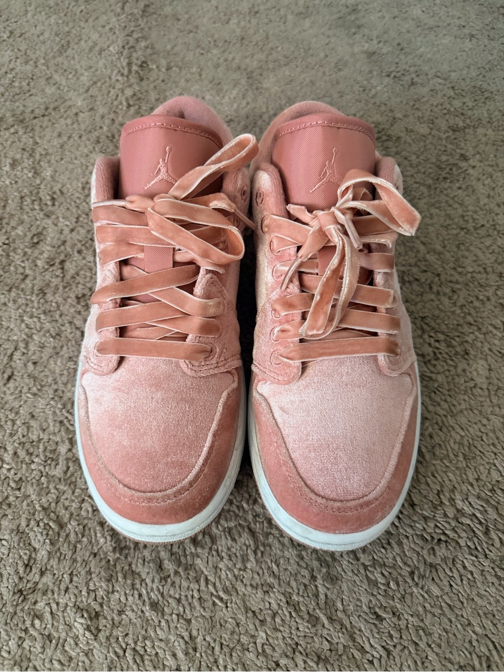 Women's Jordan 1 low SE Pink Velvet Low-Top Sneakers
